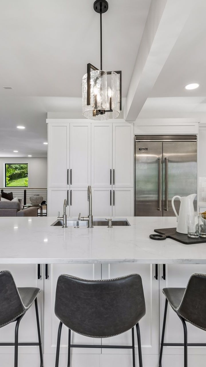 Listing photo of the kitchen